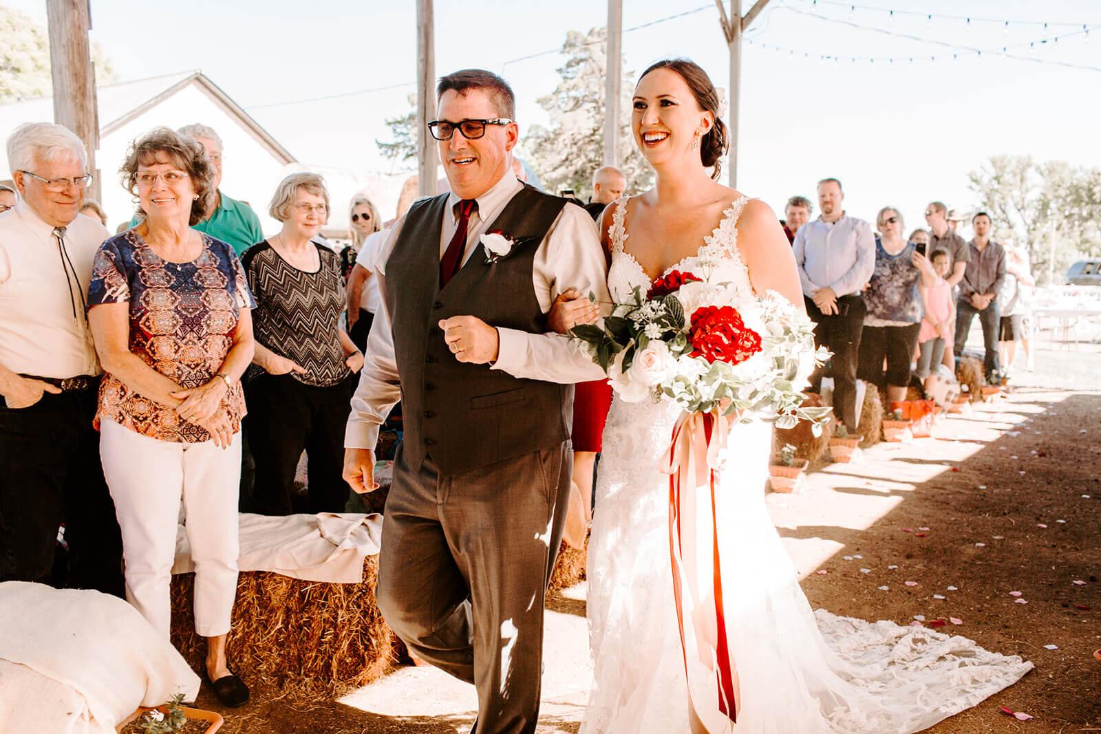 Kelsey_and_Ryan_Rustic_Barn_Wedding-429.jpg