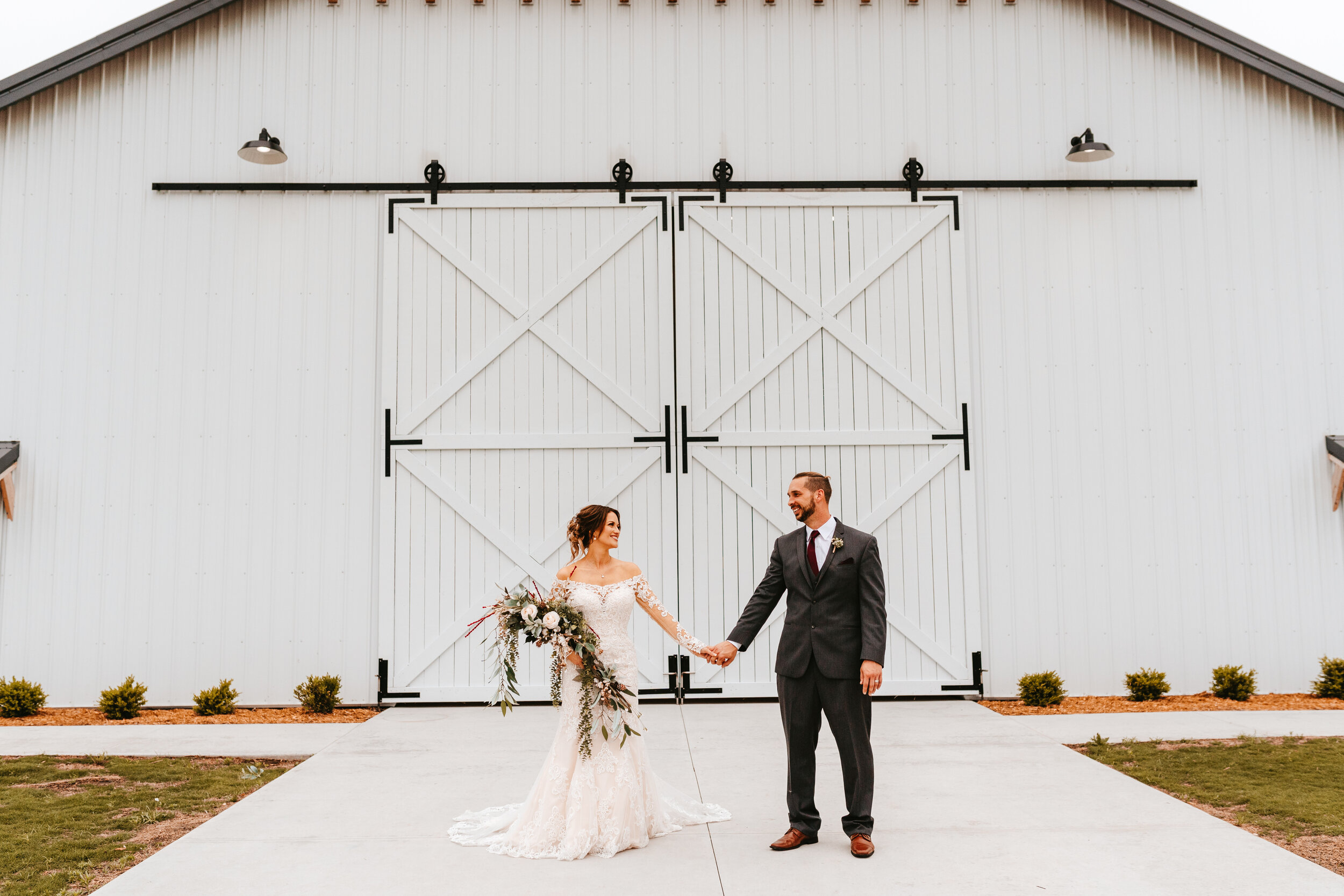 Tosha + Matt - Newton, Kansas Elegant Wedding at The Barn at Grace Hill119.jpg