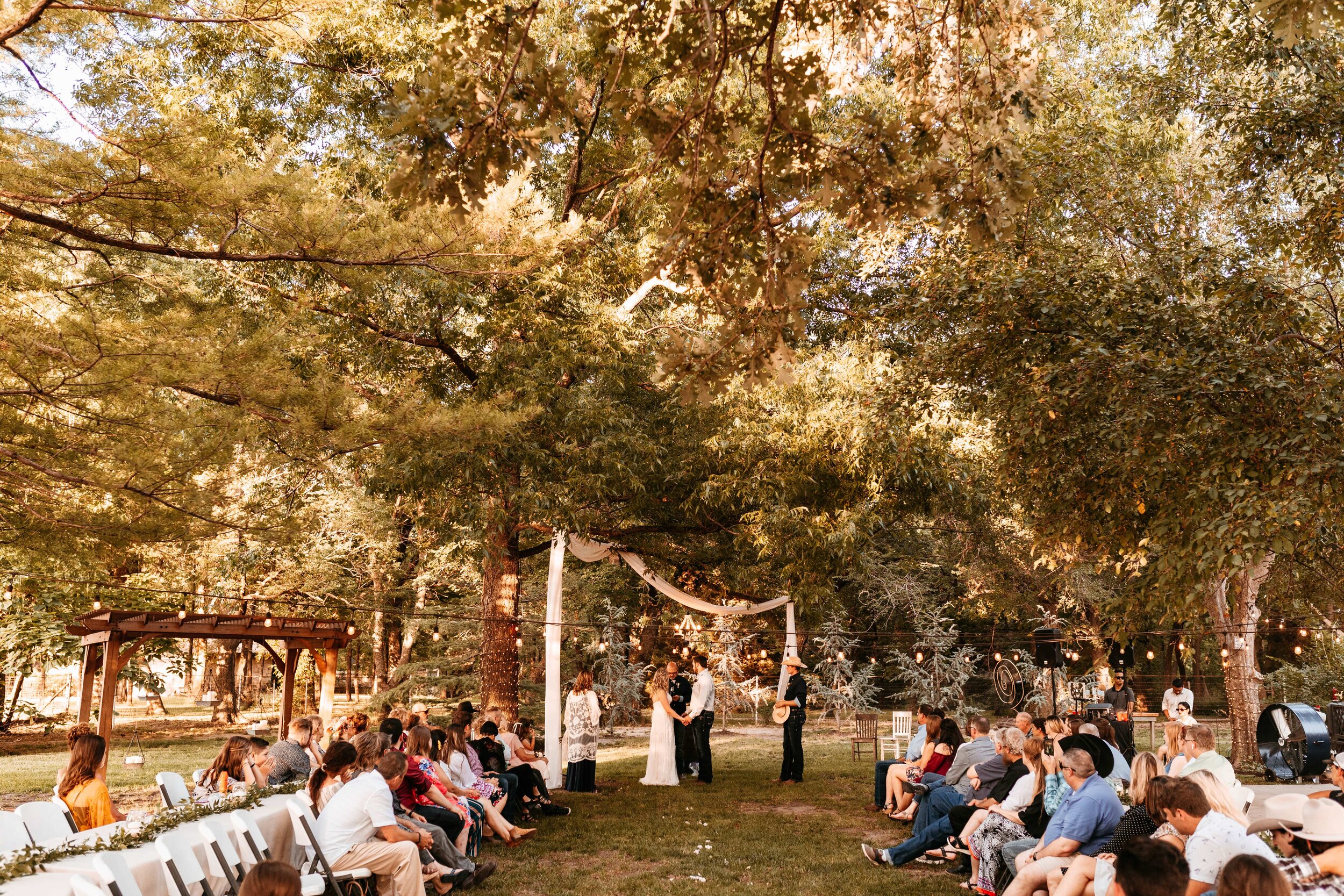 Lynsey + Morgan - Backyard Summer Wichita, Kansas Wedding35.jpg
