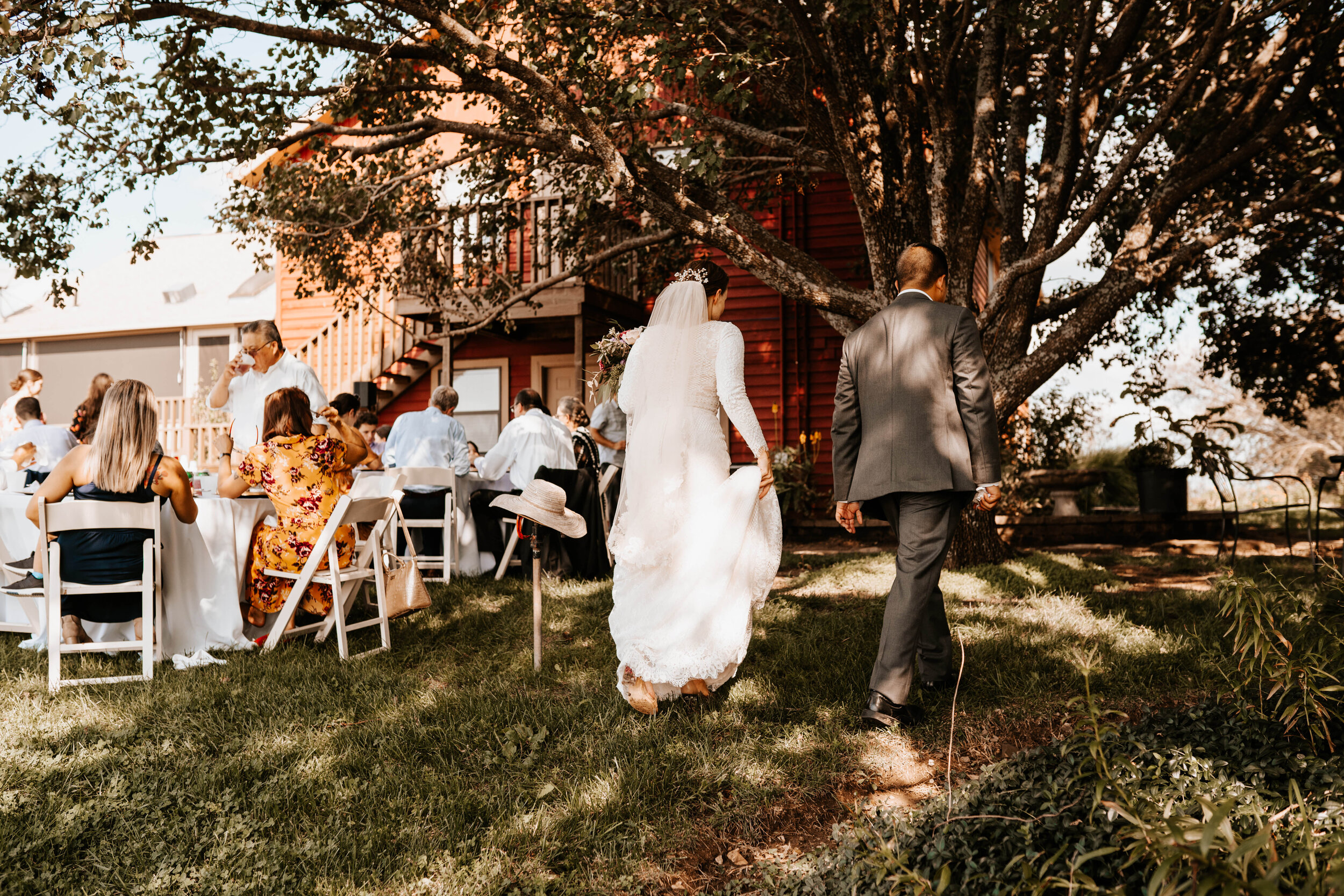 Chelsea + Long - Intimate Outdoor Summer Missouri Wedding 181.jpg