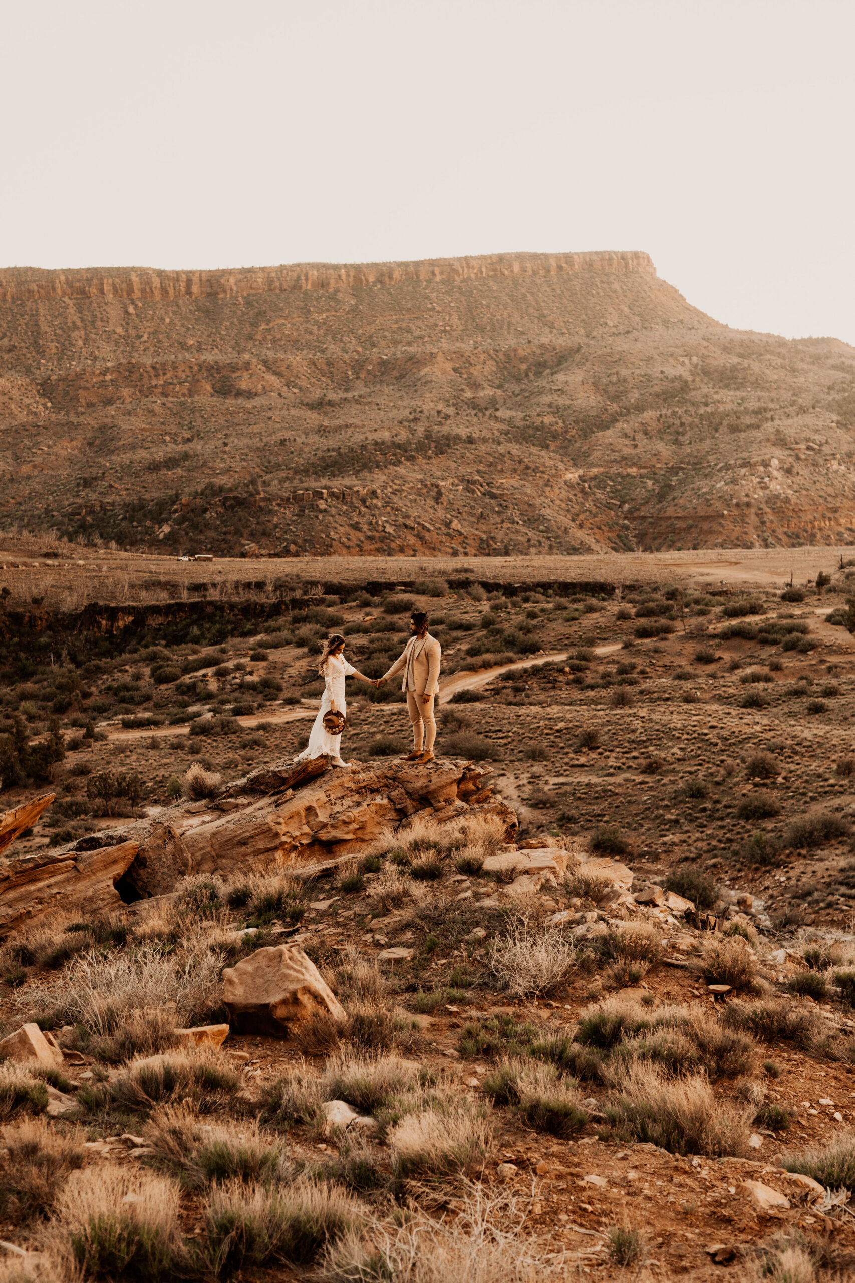 Romantic Desert Elopement Under the Canvas Session in Utah